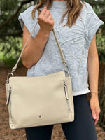 The Thumb Handbag