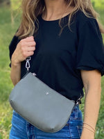 Metamora Handbag